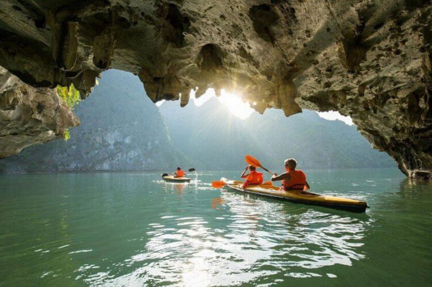 Luon Cave – a breathtaking entrance to a hidden paradise in Ha Long Bay
